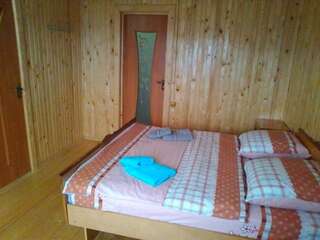 Гостевой дом Marichka Яблоница Двухместный номер с 1 кроватью или 2 отдельными кроватями, вид на горы-7